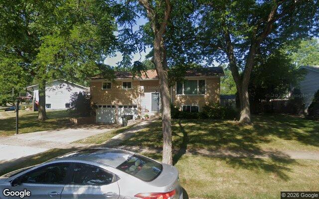 208 FLAKE DR